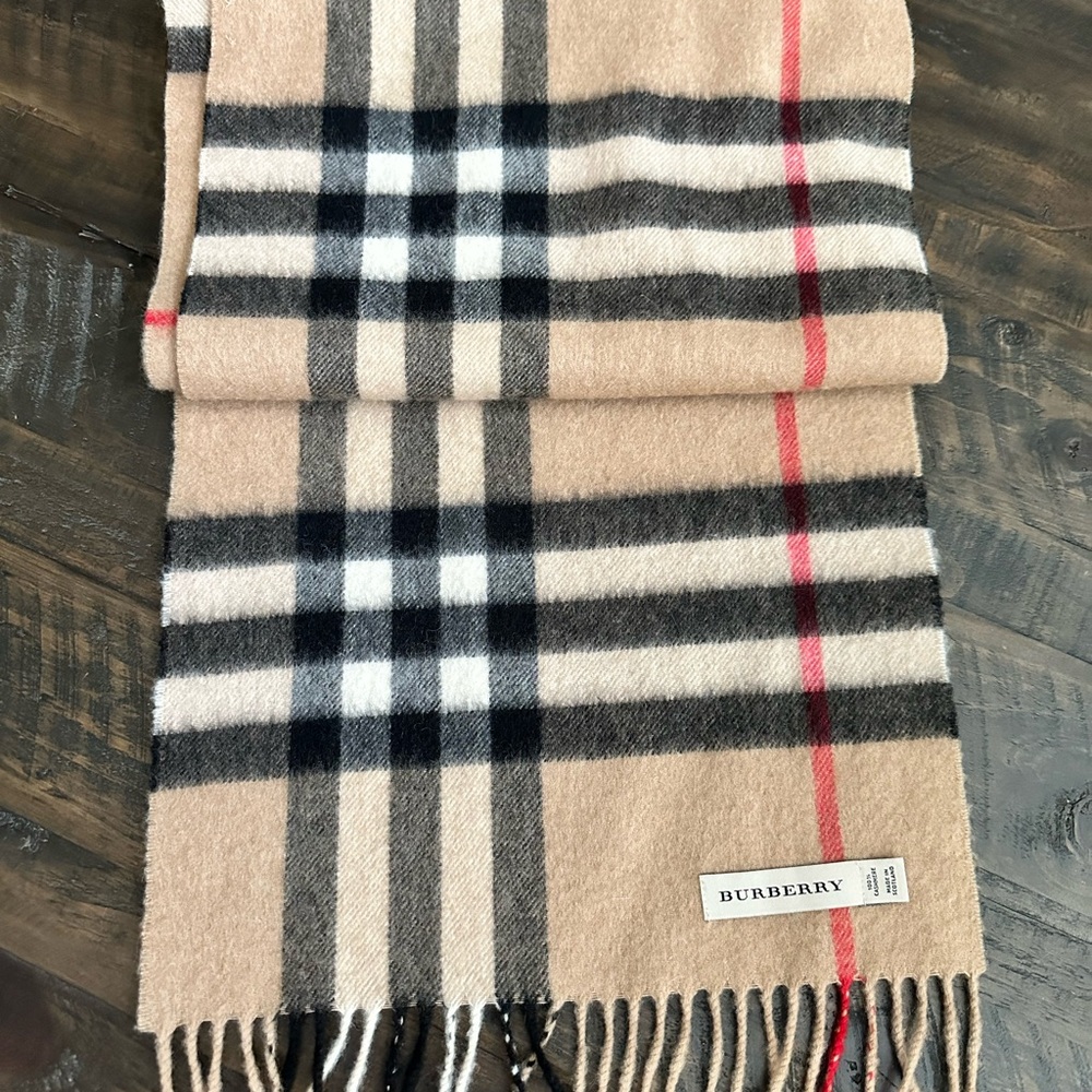 Burberry Beige Checkered Scarf with Red Stripe